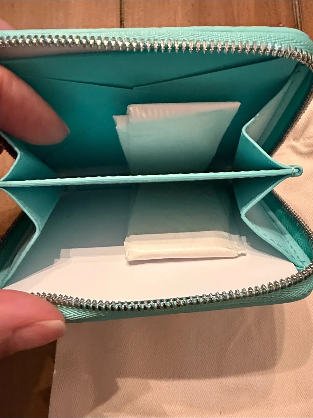 Tiffany & co. Return to Tiffany Zip Wallet
